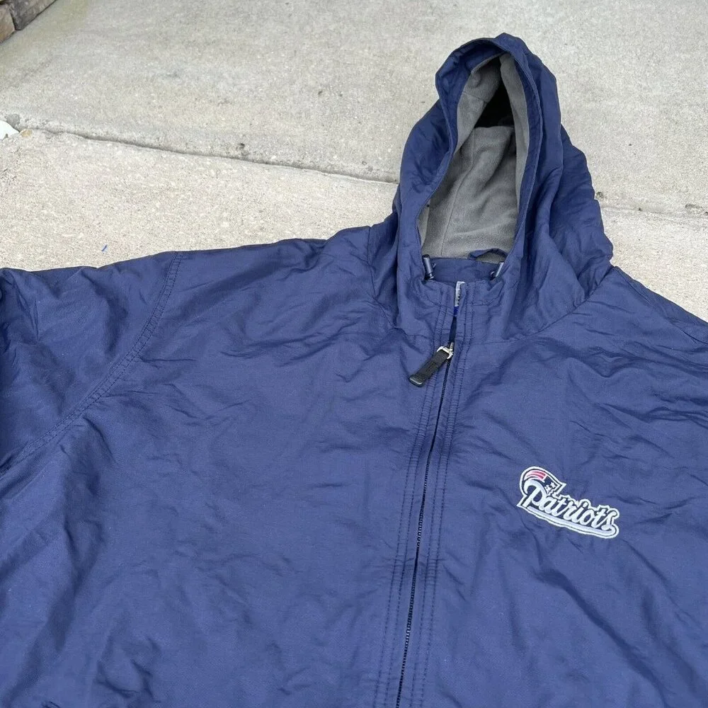 Vintage‎ Reebok Football Jacket NE Patriots NFL Zip Up Hooded Adult Size XL